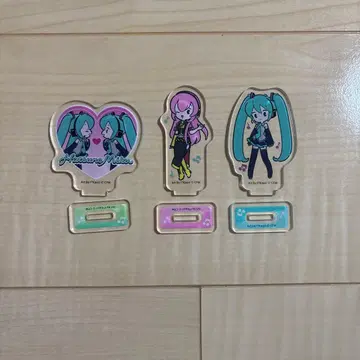 하츠네 미쿠 아크릴 스탠드 3개 세트