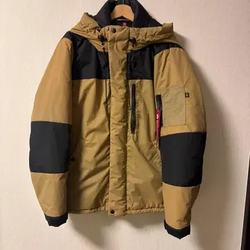 ALPHA INDUSTRIES 다운 자켓 XL 베이지/블랙