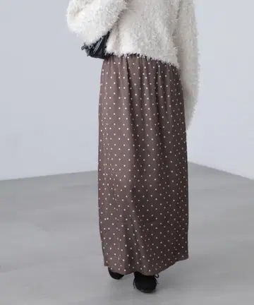 미사용 새상품 택 포함 FREE'S MART 새틴 내로우 롱 스커트