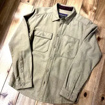 착용 적음 Patagonia 남성용 울 셔츠 S 사이즈