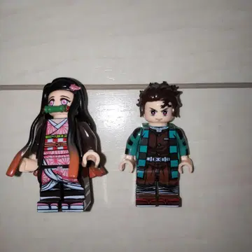 귀멸의 칼날 카마도 탄지로 & 네즈코 피규어 LEGO 세트