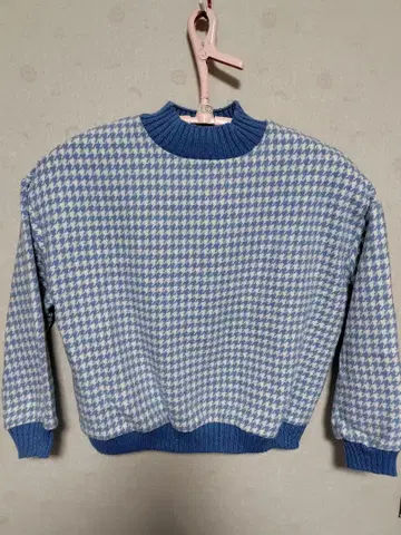 하운드 투스 패턴 긴팔 니트 스웨터