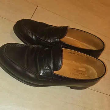 자란스 리와이어 블랙 코인 로퍼