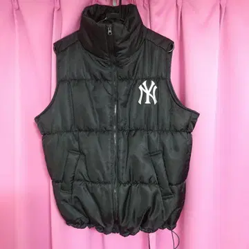 뉴욕 양키스 NY 로고 블랙 다운 베스트