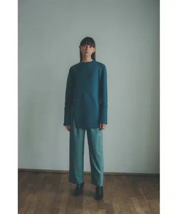 CLANE 클라네 SLANT CUT KNIT TOPS