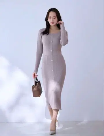 overE 타이트풍 프론트 버튼 리브 니트 원피스