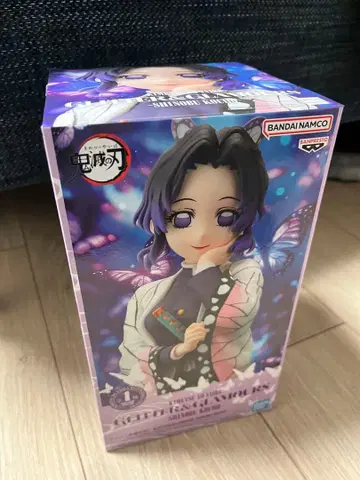 귀멸의 칼날 코쵸 시노부 피규어