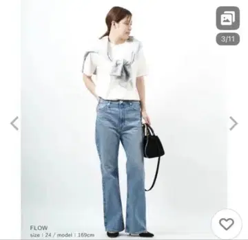 FLOW 플레어 데님 팬츠 사이즈 24 라이트 블루