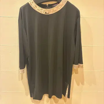 LEONARD 꽃무늬 옷깃 블랙 튜닉 반소매