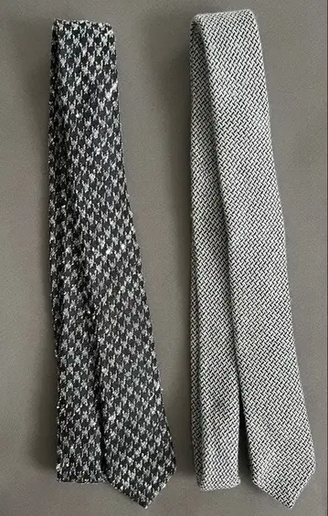 ZARA 모노톤 패턴 넥타이 2개 세트 헤링본