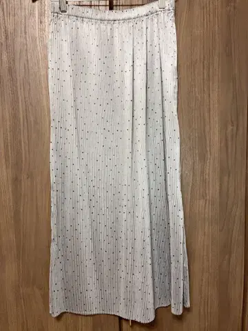 Apart by 도트 플리츠 롱 스커트 S 사이즈