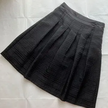 23구 플레어 스커트 라메 블랙 36 새상품급