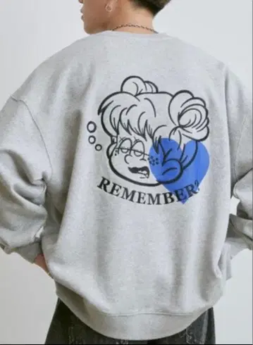 REMEMBER? 그레이 하트 자수 로고 트레이닝복 맨투맨 속기모