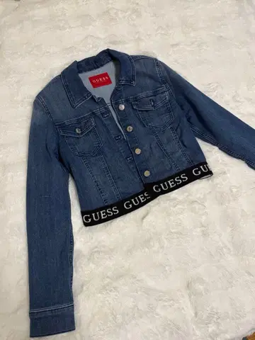 GUESS 크롭 데님 자켓 S 사이즈