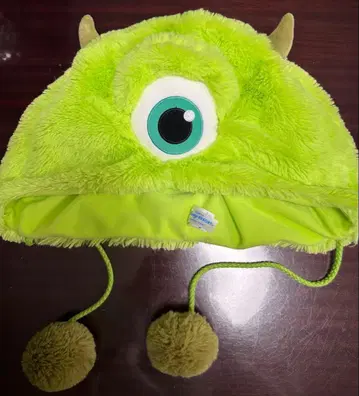 몬스터 눈매 그린 컬러 모자