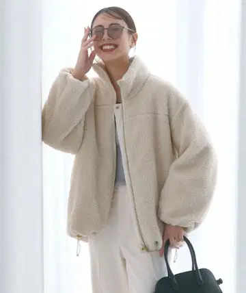 UNFILO TAION x UNFILO 리버서블 보아 다운