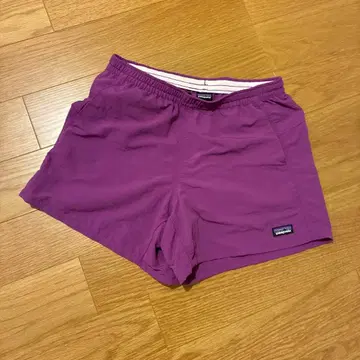 patagonia 퍼플 숏팬츠 XS