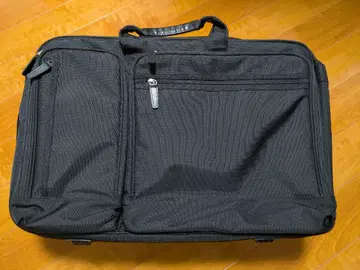 블랙 비즈니스 백 다기능 포켓 부착