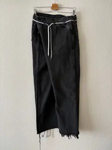 메종 에우레카 블랙 데님 S