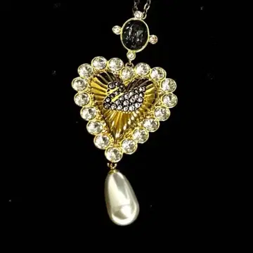 SWAROVSKI 큐빅 하트형 펜던트 목걸이 스완 새상품급