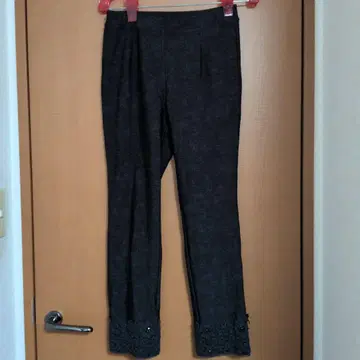 슈퍼 뷰티 레이스 장식 다크 그레이 팬츠 40size