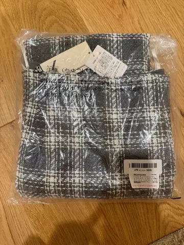 N.Natural Beauty Basic 그레이 계열 체크 스커트 새상품