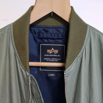 ALPHA INDUSTRIES MA-1 별주품!! 알뜰 상품!!