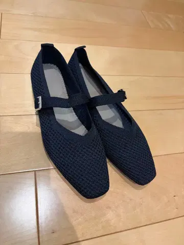 네이비 메리 제인 플랫슈즈