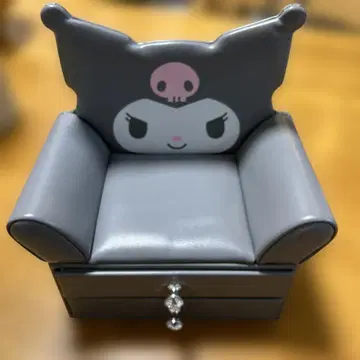 쿠로미 모티브 의자형 수납 박스