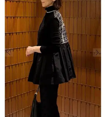 이번 시즌 4.9만 투모로우랜드 2025 스튜어트 팬시 프론터블 베스트