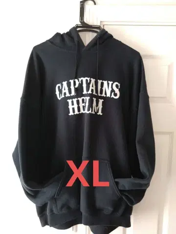 캡틴스 헬름 로컬 로고 후드티 XL