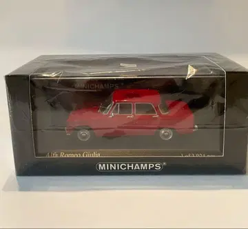 MINICHAMPS Alfa Romeo Giulia 1/43