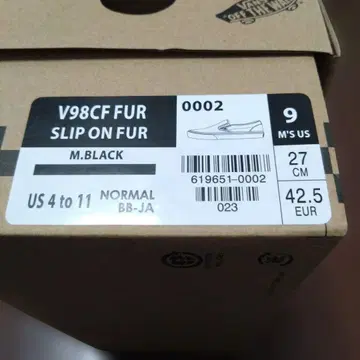 새상품 Vans 블랙 슬립온 퍼 보아 v98cf fur 27cm