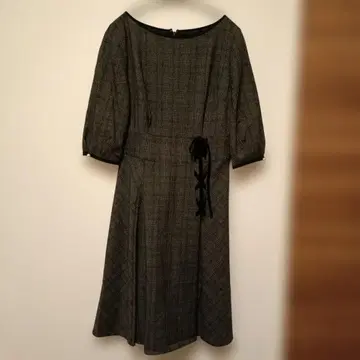 아푸이저 리쉬 체크 무늬 7부 소매 원피스