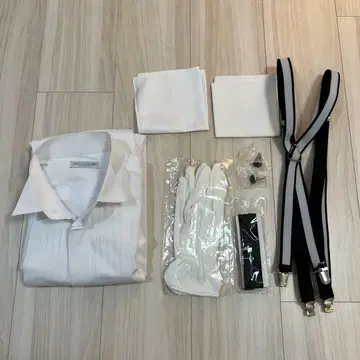 턱시도용 셔츠와 잡화 세트