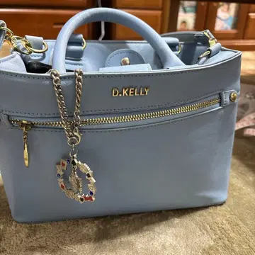 D.KELLY 라이트 블루 숄더백
