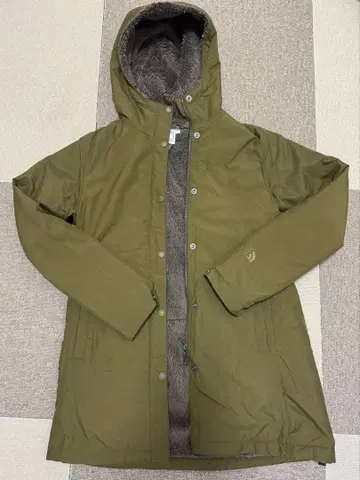 THE NORTH FACE 컴팩트 노마드 코트 M