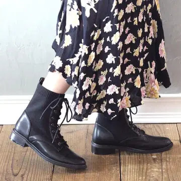 젤리빈스 레이스업 컴뱃 부츠 부티