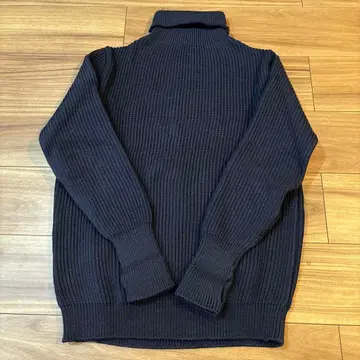 [ 미사용 ] ANDERSEN-ANDERSEN 네이비 터틀넥 스웨터