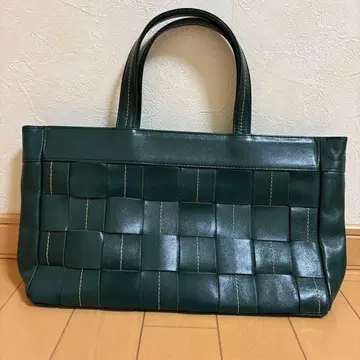 다크 그린 뜨개질 토트백 가죽