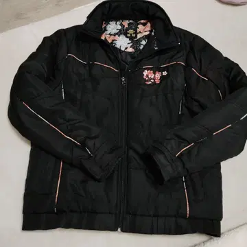 마사유키 블랙 벚꽃 자수 패딩 자켓