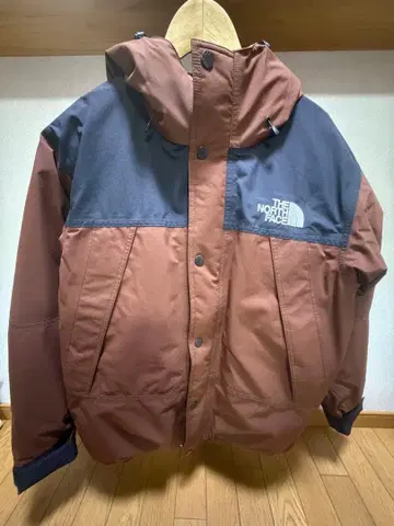 THE NORTH FACE 마운틴 다운 자켓 다크 오크 L 사이즈
