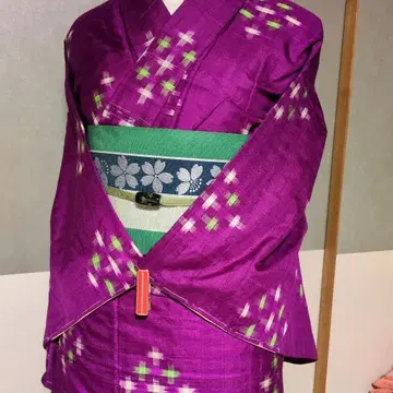 적자색 바탕에 백황록색 불규칙 무늬 명선 이중 기모노 시치케 실 포함