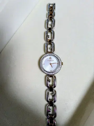 FURLA 아날로그 손목시계