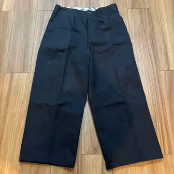 벤 데이비스 고릴라 컷 블랙 워크 팬츠