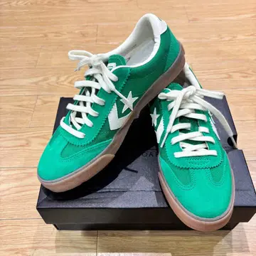 새상품 CONVERSE 컨버스 로드 클래식 스니커즈 25cm