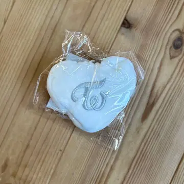 BABY LOVELYS 리버서블 백참 DAVELY 다현