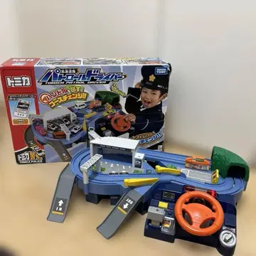 고속도로 패트롤 드라이버 토미카