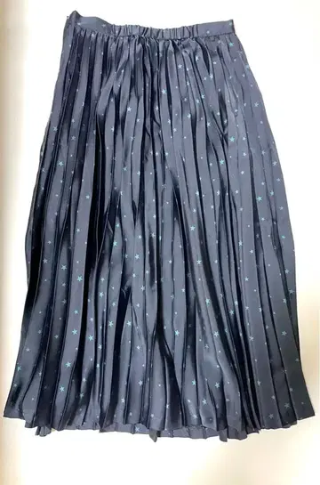 CONVERSE TOKYO 네이비 별 패턴 플리츠 스커트
