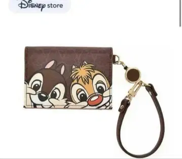 디즈니 스토어 칩과 데일 릴식 패스 케이스